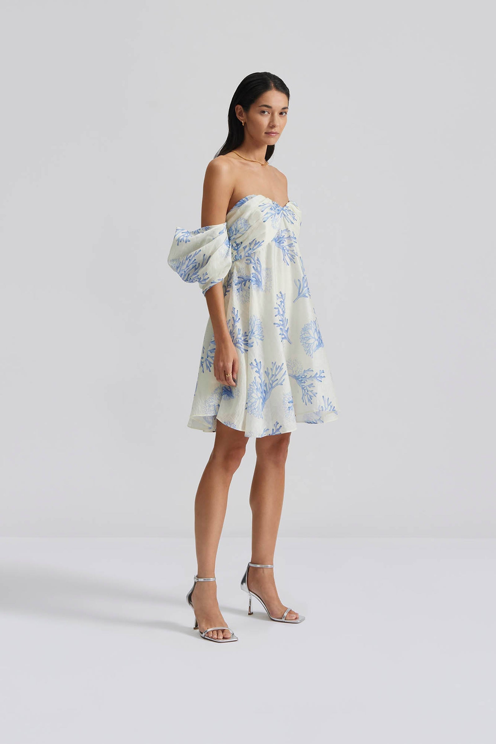 By Malina - Angie mini dress Bonheur Copenhagen By Malina - Angie mini dress Bonheur Copenhagen
